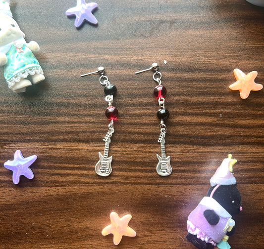 Blurry face earrings