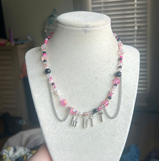 Mutt necklace