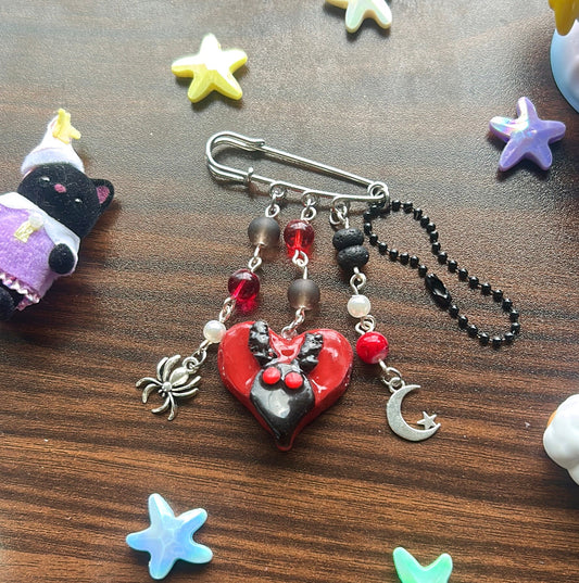 Mothman bag pin