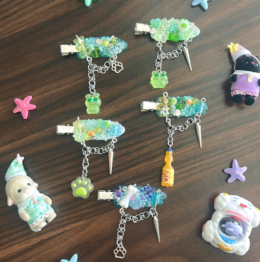 Frutiger Aero Hairclip charms